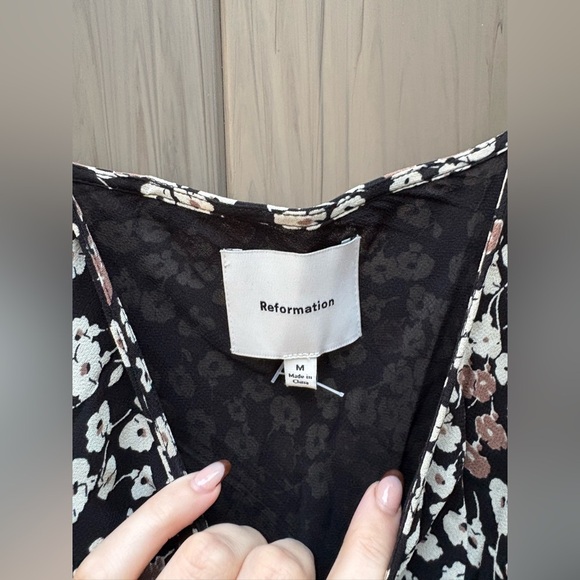 Reformation Emerick Dress in Juno Size Medium - Picture 7 of 12